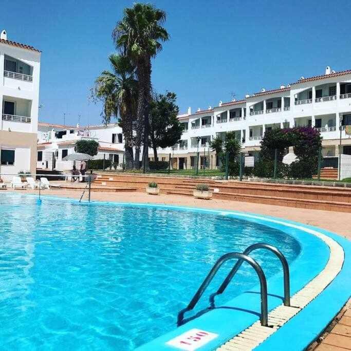 Mitjana Apartamento Con Piscina Сьютаделья Екстер'єр фото
