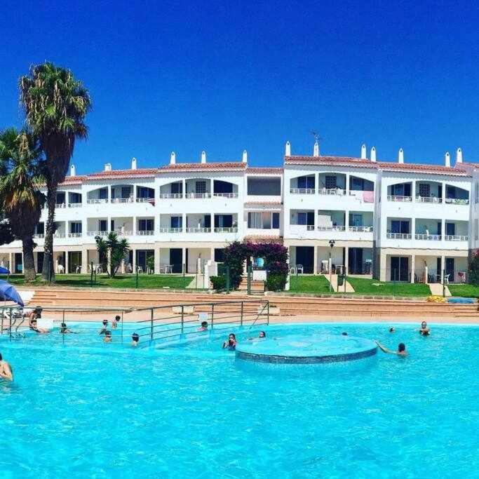 Mitjana Apartamento Con Piscina Сьютаделья Екстер'єр фото